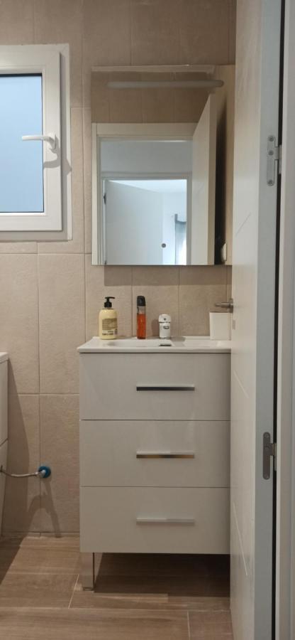 Apartamento Junto Al Mar บินารอส ภายนอก รูปภาพ
